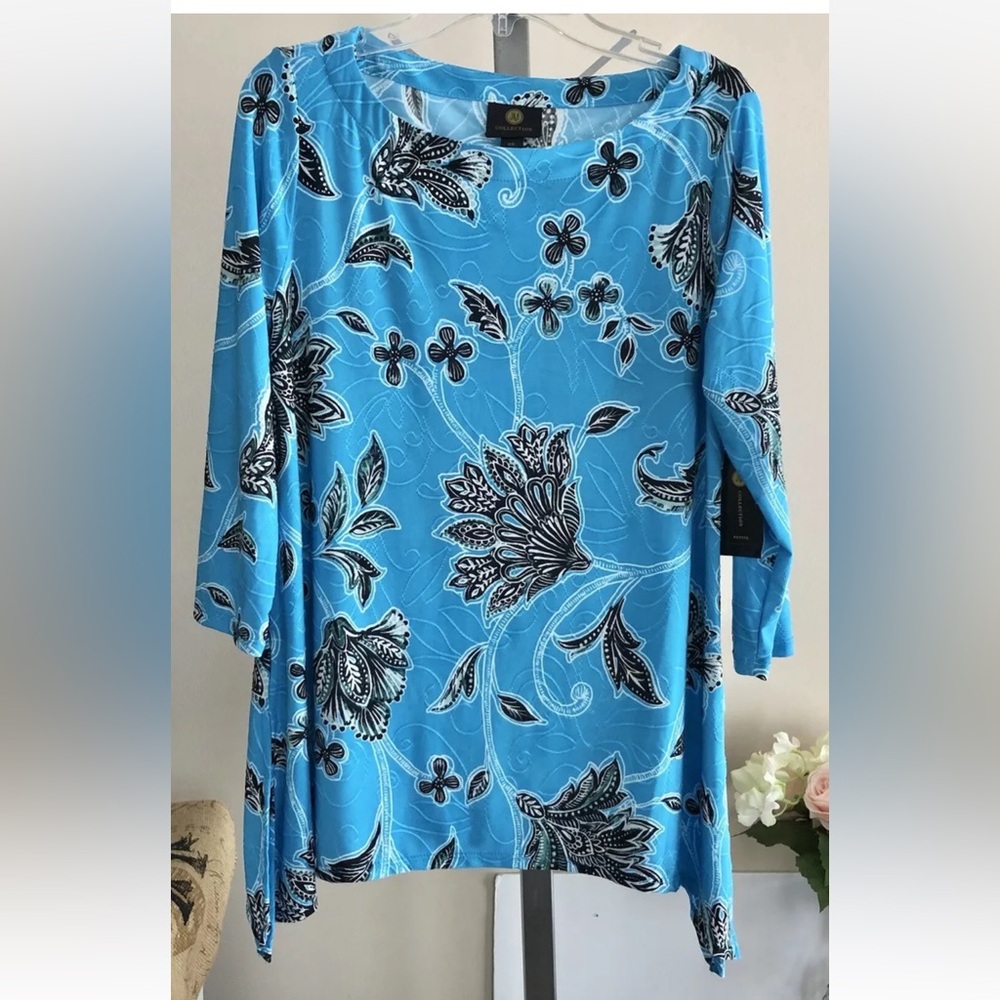 JM Collection Women's Floral Print Blue Swing Top, Size Petite M 3/4 Sleeves
